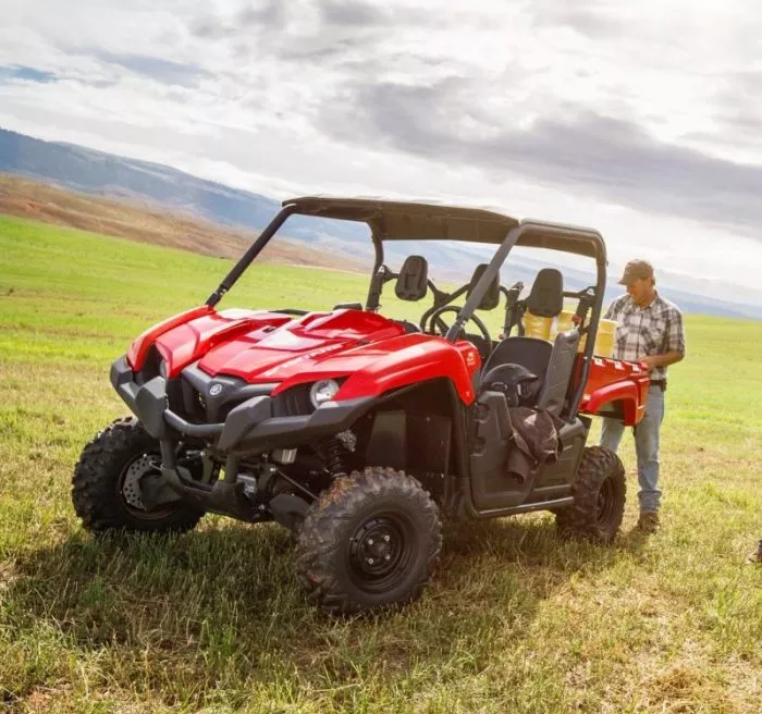 ssv yamaha viking rouge